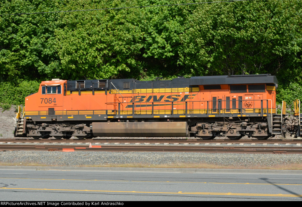 BNSF 7084